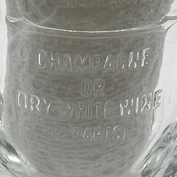 St Germain Liqueur Cocktail Carafe Pitcher with Embossed Recipe on glass - Picture 9 of 12